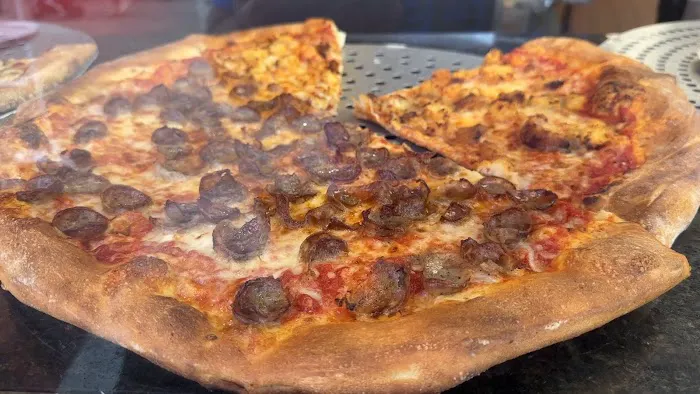 Famiglia Pizzeria at Deno's Wonder Wheel Amusement Park Picture 9