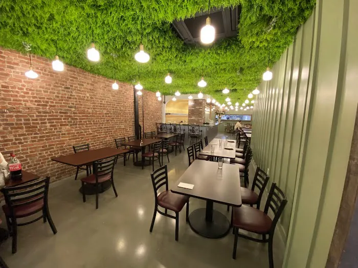 Anvar’s Restaurant Picture 2