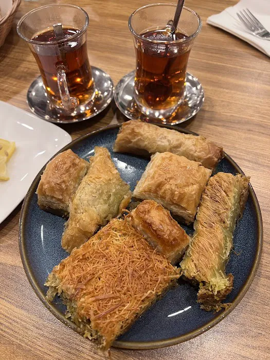 Güllüoglu Cafe&Bakery Picture 8