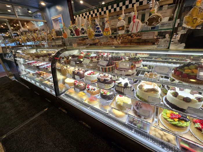 Royal Crown Bakery Picture 6