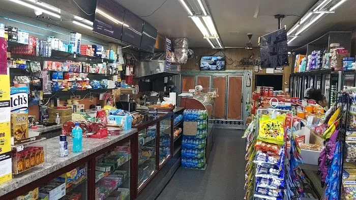 Terry's Town Deli Picture 1
