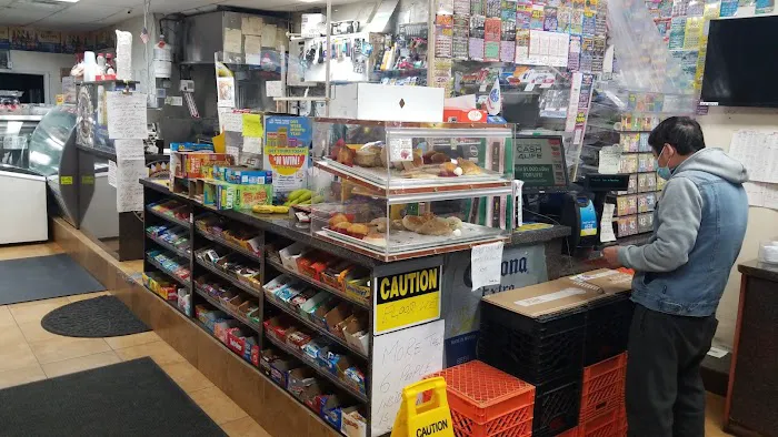 Sand Lane Deli Picture 5