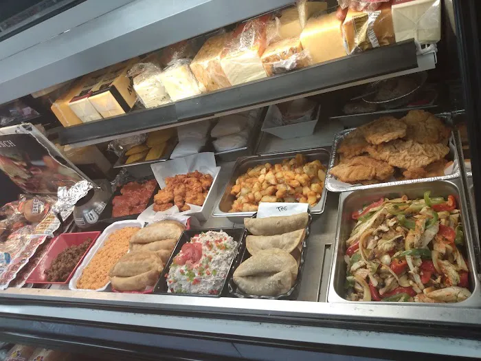 Royal Deli Picture 4