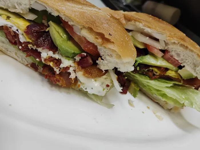 Royal Deli Picture 7
