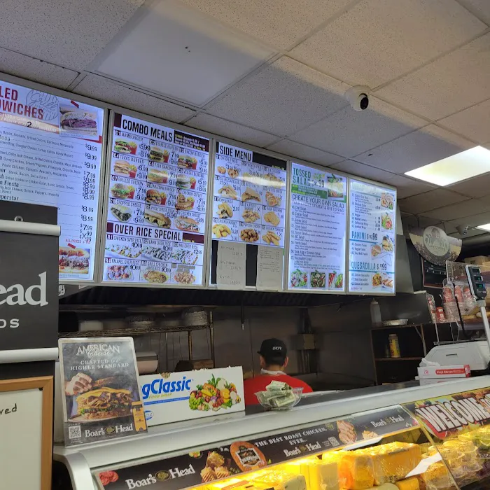 Tolins Gourmet Deli Picture 3