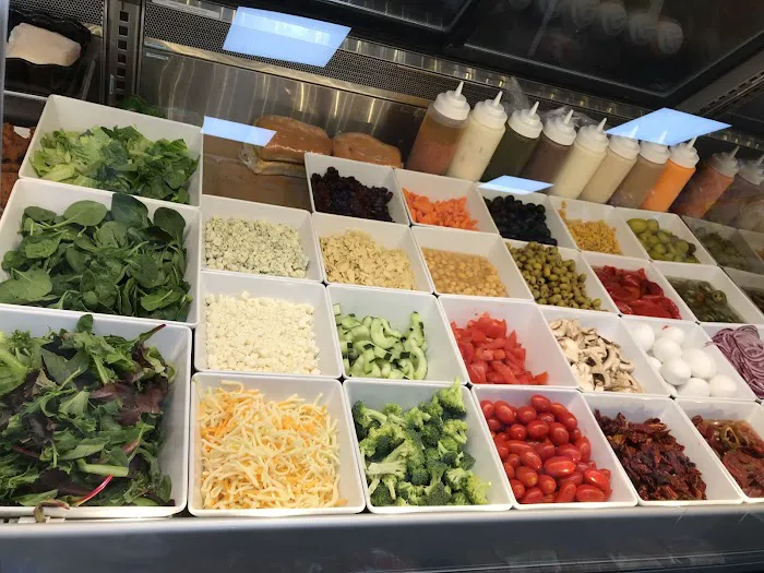 Tolins Gourmet Deli Picture 8