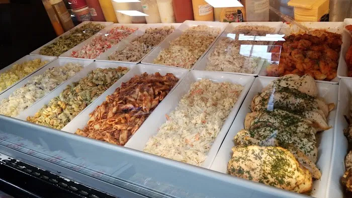 Tolins Gourmet Deli Picture 4