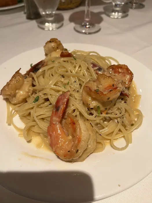 Nino's Restaurant Picture 8