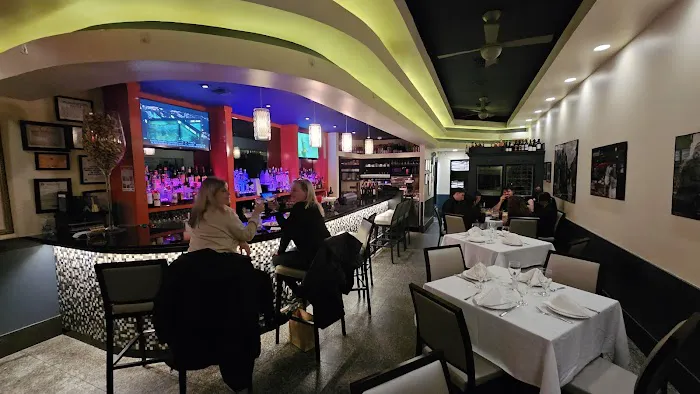 Cafe Luna Picture 6