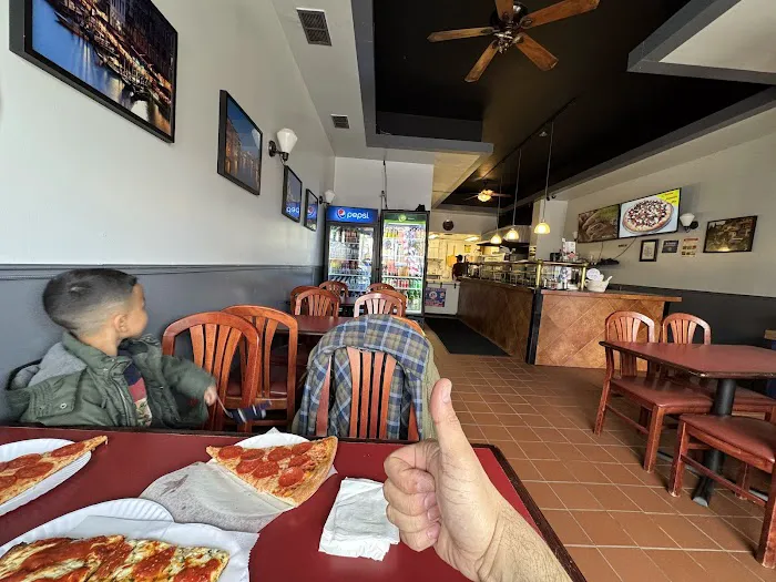 Via Ponte Pizzeria Picture 4