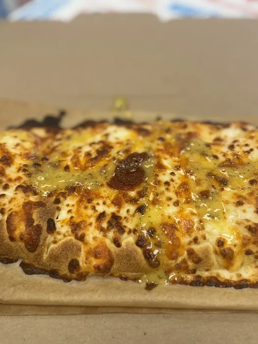 Domino's Pizza Picture 4