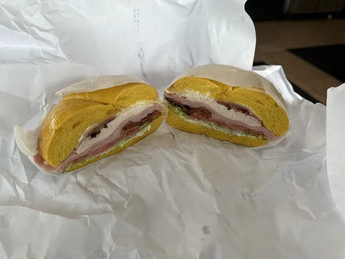 Bagels on the Boulevard Picture 6