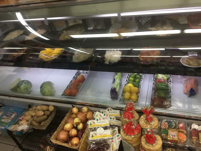 Old Town Superette Picture 4