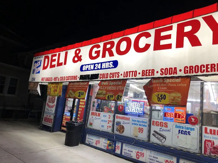 Old Town Superette Picture 2