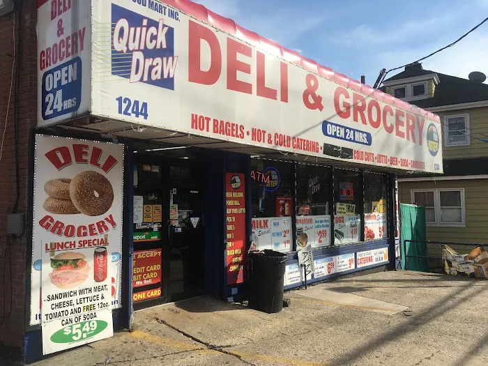 Old Town Superette Picture 7