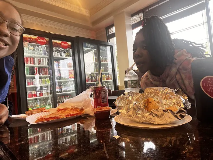 Prime Pizza Kitchen Picture 1