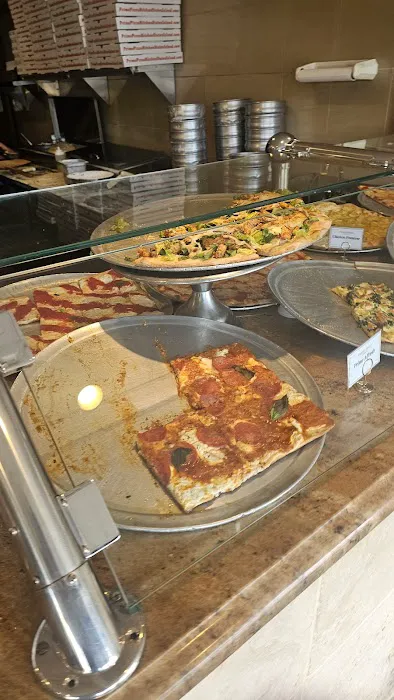 Prime Pizza Kitchen Picture 5