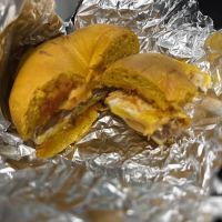 Cedar Hill Bagels & Deli ico