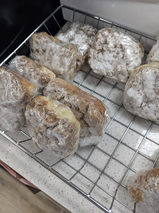 Cedar Hill Bagels & Deli Picture 5