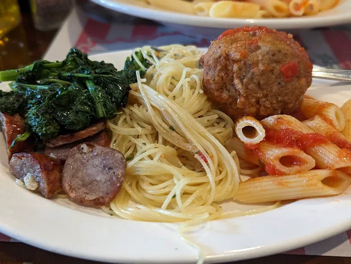 Enza's Ristorante Picture 7