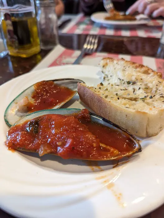 Enza's Ristorante Picture 8