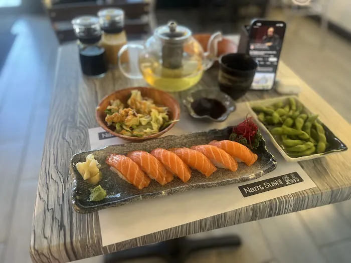 Nam's Sushi Picture 4