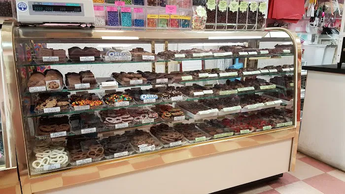 Chocolates With Love Picture 2