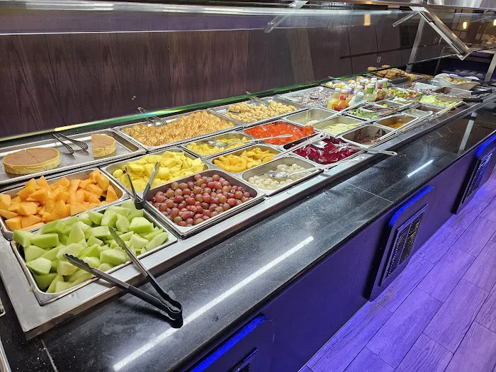 Grand Buffet Picture 10