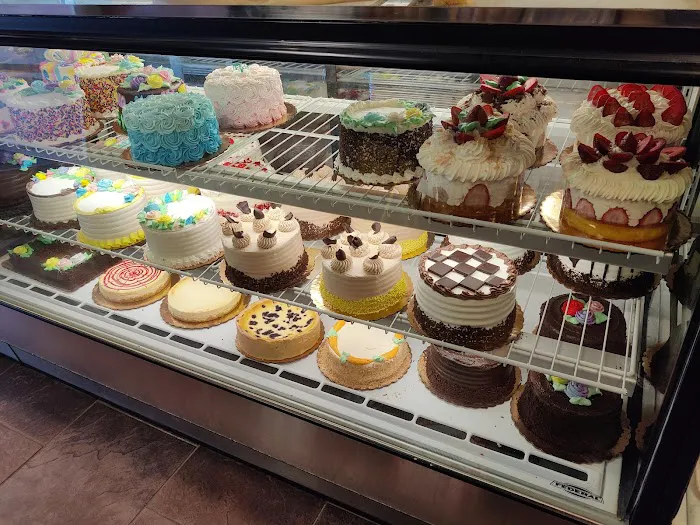 Lotito's Deli & Bakery Picture 5