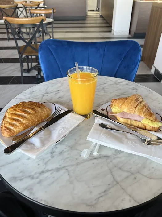 Pierre & Michel Authentic French Bakery Picture 5