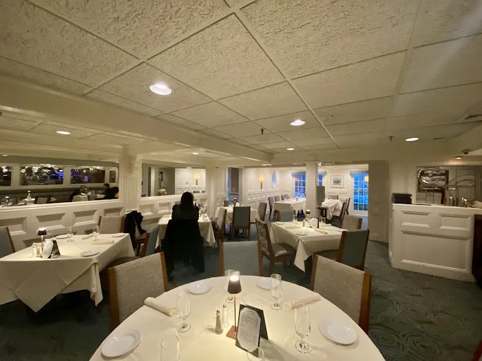 Savini Restaurant Picture 3