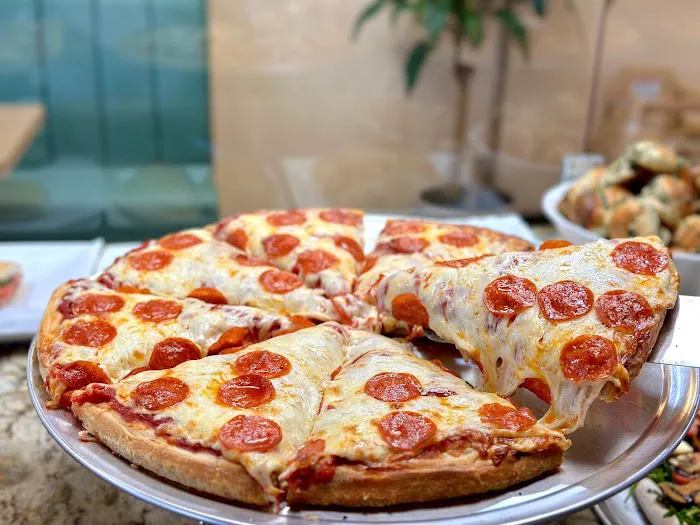 Johnny’s Pizza & Restaurant Picture 8