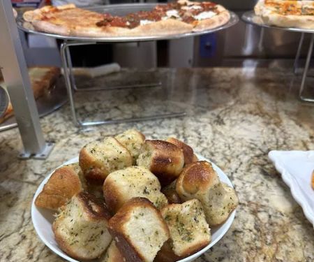 Johnny’s Pizza & Restaurant