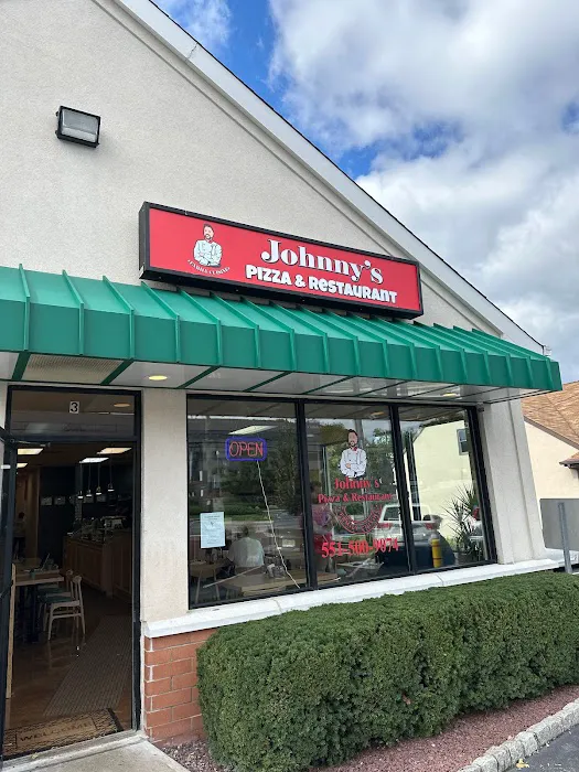Johnny’s Pizza & Restaurant Picture 5