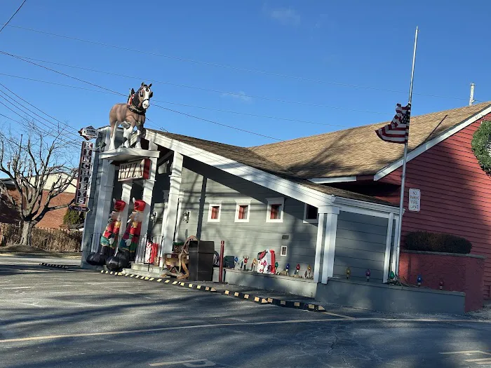 Kinchley's Tavern Picture 10