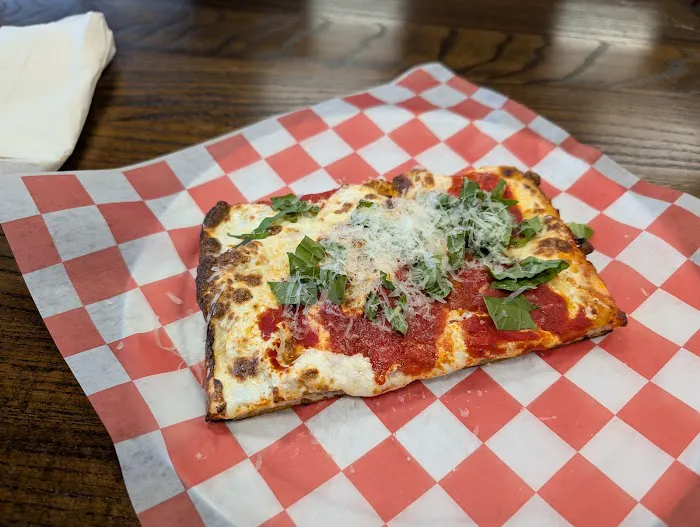 SQ Pizza Picture 1
