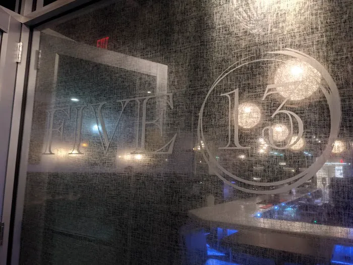 Five13 Liquor Lounge Picture 10