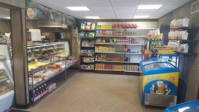 Wilkes' Delicatessen Picture 10