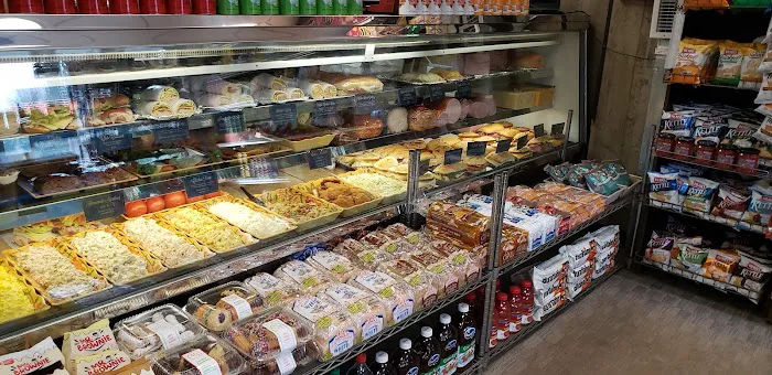 Wilkes' Delicatessen Picture 8