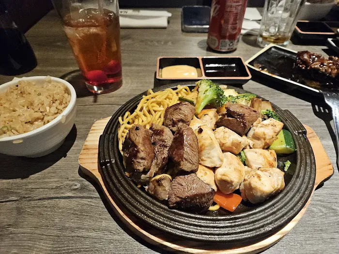 Naru Restaurant Picture 10