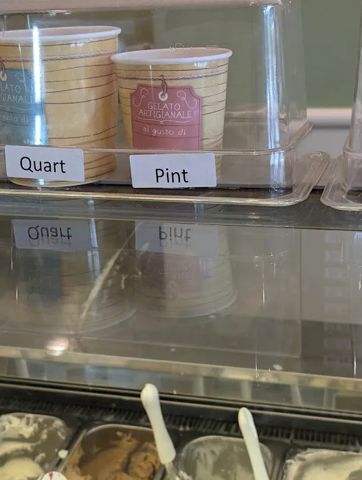 Gio’s Gelato & Espresso Bar Picture 8