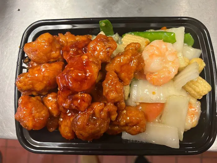 Chinatown Express Picture 3