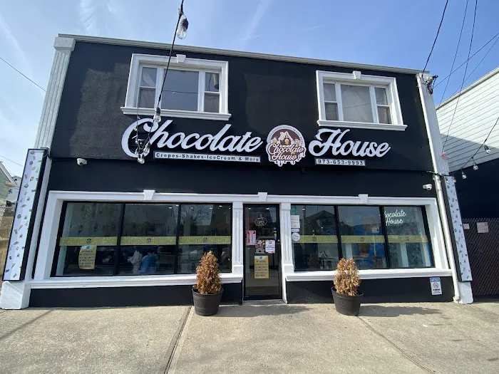 Chocolate House Totowa Picture 2