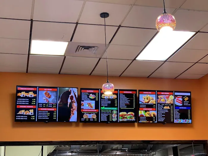 Totowa Gyro King & Tandoori Picture 2