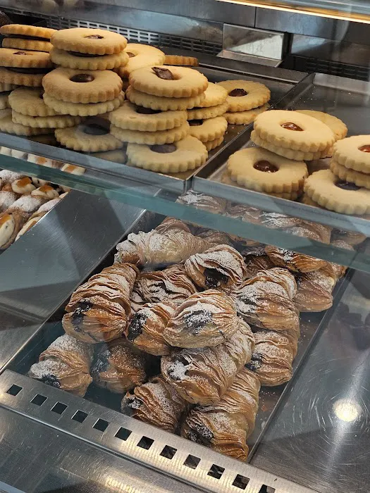 Palazzone Pastry Lab Picture 1
