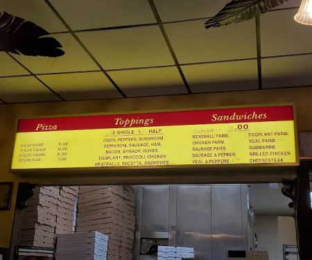 Pasquale's Pizzeria (LITTLE FALLS)