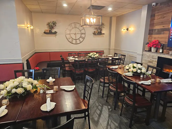 Carelli's Pizza (Little Falls) Picture 7