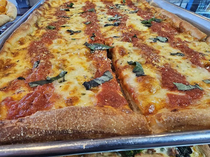 Carelli's Pizza (Little Falls) Picture 3