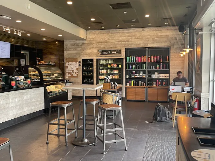 Starbucks Picture 2