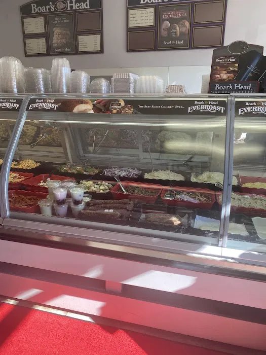 Munno's Italian Deli Picture 5